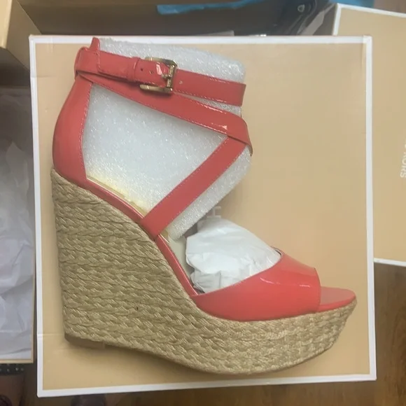 Michael Kors Women's Gabriella Platform Wedge Patent Watermelon 🍉 - Picture 2 of 8
